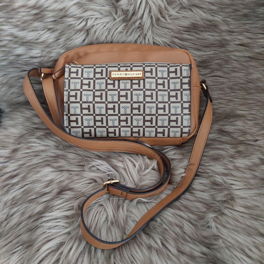 Tommy Hilfiger Monogram Logo Tan Vegan Leather Crossbody Bag Designer Handbag